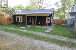 Bungalow for Sale, 258 Norfolk Avenue, Delhi, ON