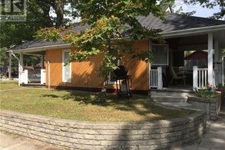 Bungalow for Rent, 1055 Mosley Street, Wasaga Beach, ON Bungalow for Rent, 1055 Mosley Street, Wasaga Beach, ON