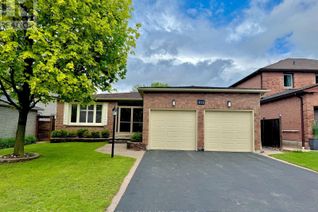 Bungalow for Sale, 915 Leslie Valley Drive, Newmarket (Huron Heights-Leslie Valley), ON