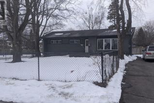 Bungalow for Rent, 1152 Cedar Street #Upper Unit, Oshawa (Lakeview), ON