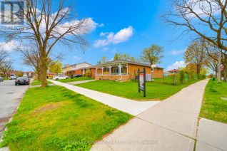 Property for Sale, 32 Lighthall Crescent, Toronto (Malvern), ON Property for Sale, 32 Lighthall Crescent, Toronto (Malvern), ON