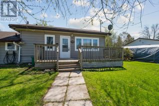 Bungalow for Rent, 351 Winnifred Drive #(Main), Georgina (Keswick South), ON