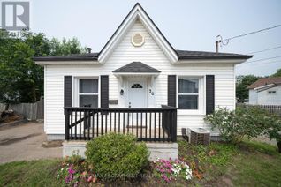 Bungalow for Rent, 30 North Park Street, Brantford, ON