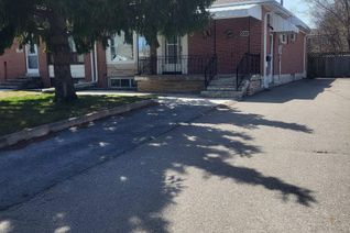 Bungalow for Sale, 232 Blue Grass Boulevard, Richmond Hill (Crosby), ON