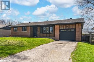 Property for Sale, 18 Dickson Road, Collingwood, ON