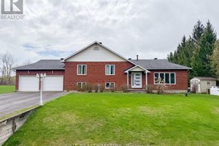 Sidesplit for Sale, 2418 Rideau Road, Ottawa, ON