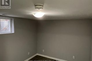 Bungalow for Rent, 23 Jay Court, Kitchener, ON
