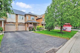 House for Sale, 34 Wallwark Street, Aurora, ON
