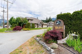 Townhouse for Sale, 1175 7th Avenue #4, Hope, BC
