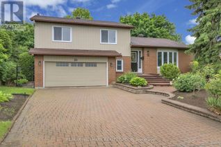 Sidesplit for Sale, 30 Brodeur Crescent, Ottawa, ON