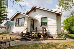 House for Sale, 407 2nd Street E, Wilkie, SK