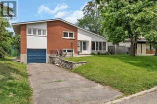 Sidesplit for Sale, 2687 Basswood Crescent, Ottawa, ON Sidesplit for Sale, 2687 Basswood Crescent, Ottawa, ON