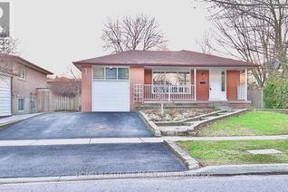 Bungalow for Rent, 36 Castor Crescent, Toronto (Woburn), ON