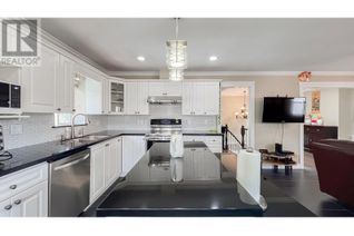 Property for Sale, 2041 Edinburgh Street, New Westminster, BC