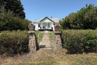 Bungalow for Sale, 108 Warren Road, Kelliher, SK Bungalow for Sale, 108 Warren Road, Kelliher, SK