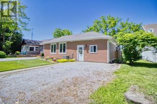 Cottage for Sale, 780 Towanda Boulevard, Erie Beach, ON Cottage for Sale, 780 Towanda Boulevard, Erie Beach, ON