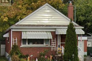 Bungalow for Sale, 30 Innisdale Drive, Toronto (Wexford-Maryvale), ON