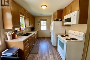 Bungalow for Sale, 120 3rd Street W, Carnduff, SK
