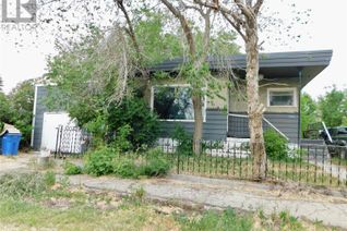 Detached House for Sale, 1004 2nd Street N, Rockglen, SK Detached House for Sale, 1004 2nd Street N, Rockglen, SK