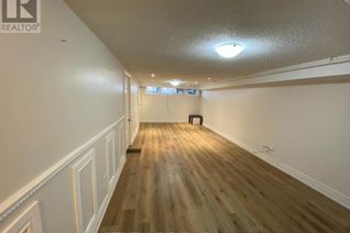 Bungalow for Rent, 302 Kerswell Drive #(Bsmnt), Richmond Hill (Crosby), ON