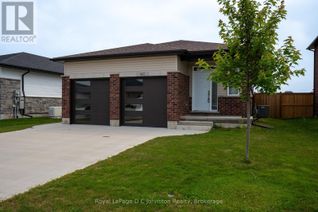 Property for Sale, 400 Mary Rose Avenue, Saugeen Shores, ON Property for Sale, 400 Mary Rose Avenue, Saugeen Shores, ON