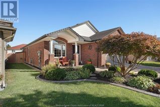 Sidesplit for Sale, 4530 Sassafras, Windsor, ON
