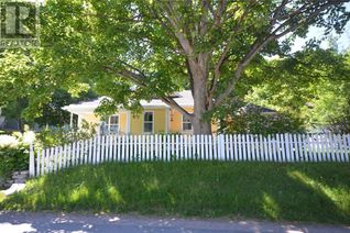 Detached House for Sale, 51 Northside Road, Holyrood, NL Detached House for Sale, 51 Northside Road, Holyrood, NL