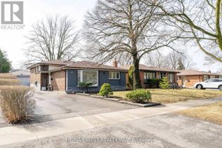 Property for Sale, 11 Farley Crescent, Toronto (Willowridge-Martingrove-Richview), ON