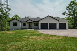 Bungalow for Sale, 104 Moon Line Road N, Kawartha Lakes (Bobcaygeon), ON