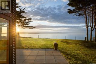 Property for Sale, 3300 Livesay Rd, Central Saanich, BC