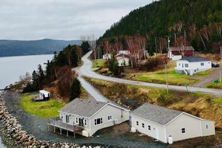 Bungalow for Sale, 172 Main Street, Kings Point, NL Bungalow for Sale, 172 Main Street, Kings Point, NL