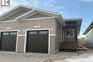 Property for Sale, 139 Gray Close, Sylvan Lake, AB