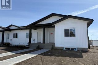 Townhouse for Sale, 3 Gray Close, Sylvan Lake, AB