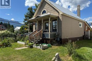 House for Sale, 415 Downie Street, Revelstoke, BC