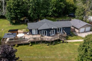Bungalow for Sale, 201 Division Street, Georgian Bluffs, ON