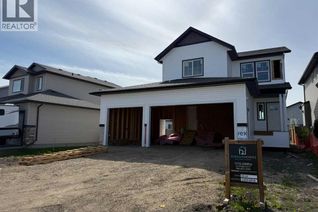 Detached House for Sale, 13010 105 Street, Grande Prairie, AB