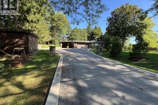 Detached House for Sale, 915 Governors Road, Dundas, ON