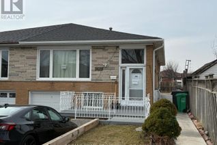 Bungalow for Rent, 3563 Laddie Crescent #Upper, Mississauga (Malton), ON Bungalow for Rent, 3563 Laddie Crescent #Upper, Mississauga (Malton), ON