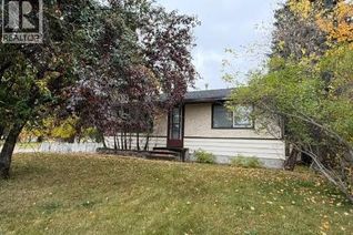 House for Sale, 5423 46 Street, Whitecourt, AB House for Sale, 5423 46 Street, Whitecourt, AB