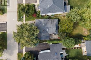 Bungalow for Sale, 1073 Kent Avenue E, Oakville (CP College Park), ON Bungalow for Sale, 1073 Kent Avenue E, Oakville (CP College Park), ON