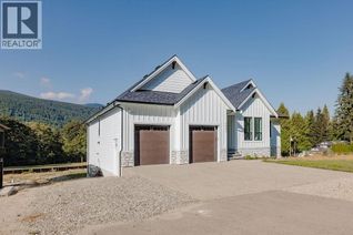House for Sale, 1203 Castle Road, Gibsons, BC