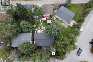 Detached House for Sale, 1621 1st Avenue, Canmore, AB