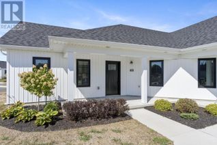 Bungalow for Sale, 14 Meadowcreek Drive #102, Brighton, ON