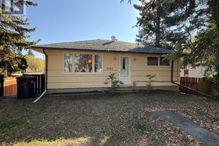 Detached House for Sale, 5047 51 Street, Mannville, AB