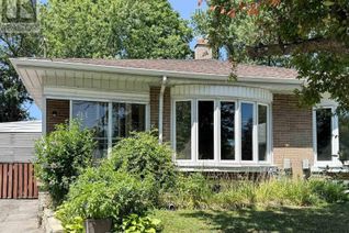 Backsplit for Sale, 94 Billington Crescent, Toronto (Parkwoods-Donalda), ON