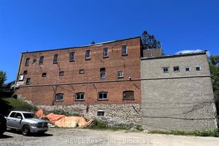 Property for Lease, 75 Manitoba St, Bracebridge, ON