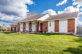 Bungalow for Sale, 201 Greystone Cres, Mississippi Mills, ON