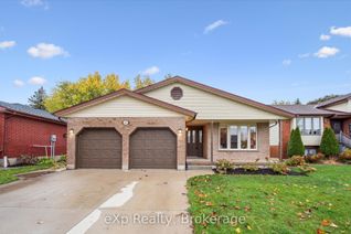 Backsplit for Sale, 660 Maple Ave N, North Perth, ON