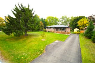 Detached House for Sale, 104 Simcoe Cres, Middlesex Centre, ON