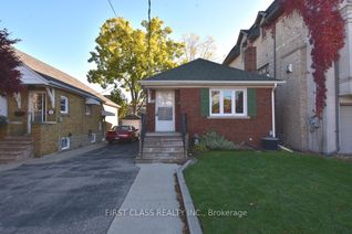 Bungalow for Rent, 129 Felbrigg Ave, Toronto, ON